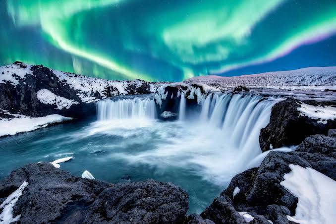 ISLANDIA - 04/02/2027 Viva as auroras boreais